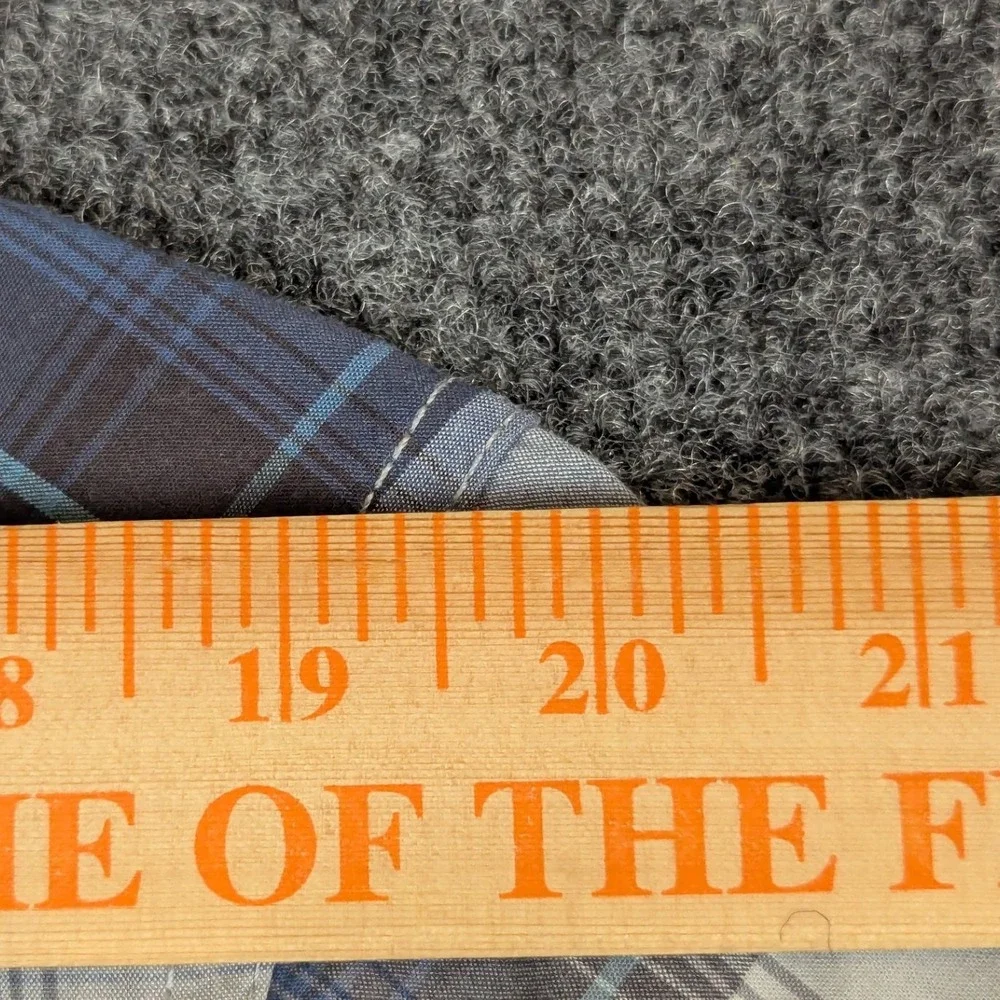 The North Face Mens XL Blue Grey Plaid Short Sleeve Button Up Shirt Logo Tag